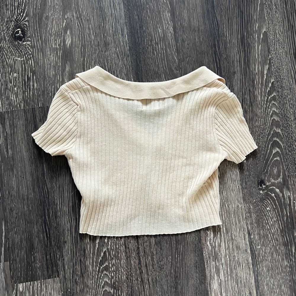 Princess polly beige polo crop top - Picture 2 of 2